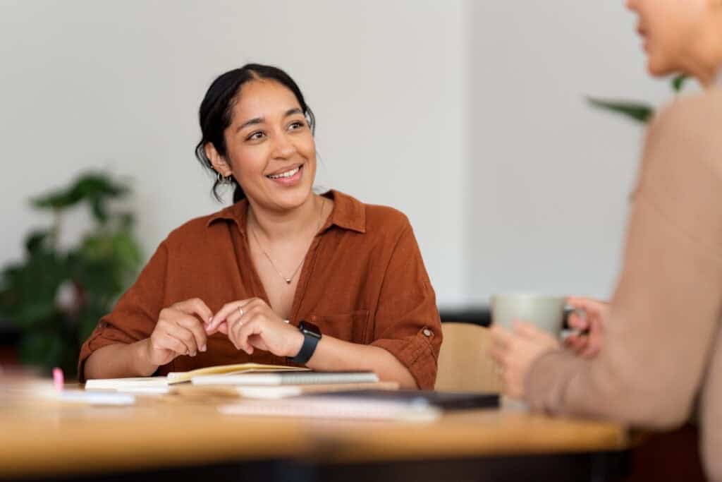 Employee checking in with her supervisor